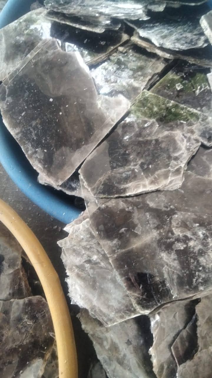 High Purity Mica Lumps